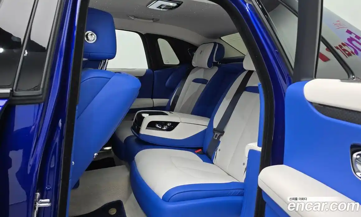 Rolls-Royce Ghost 2023 6.7 Автомат в Москве № 406913, фото 11