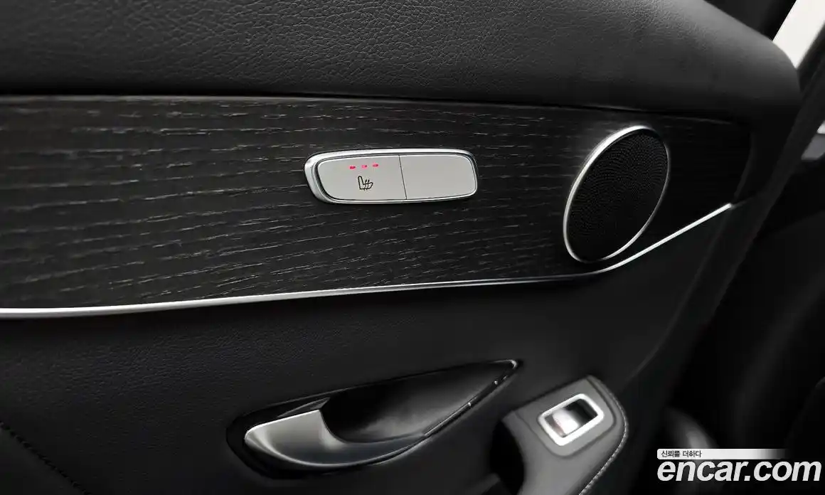 Mercedes-Benz GLC-Class 2020 2.0 Автомат в Москве № 410514, фото 19