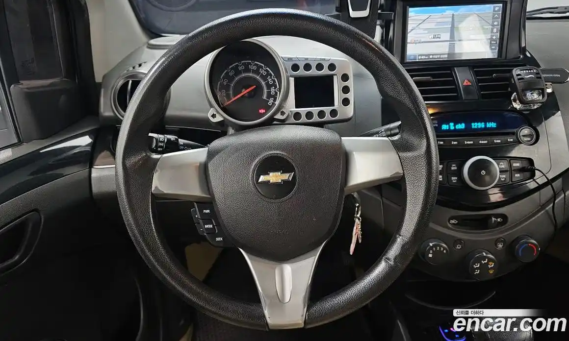 Chevrolet Spark 2012 1.0 Автомат в Москве № 41845, фото 15