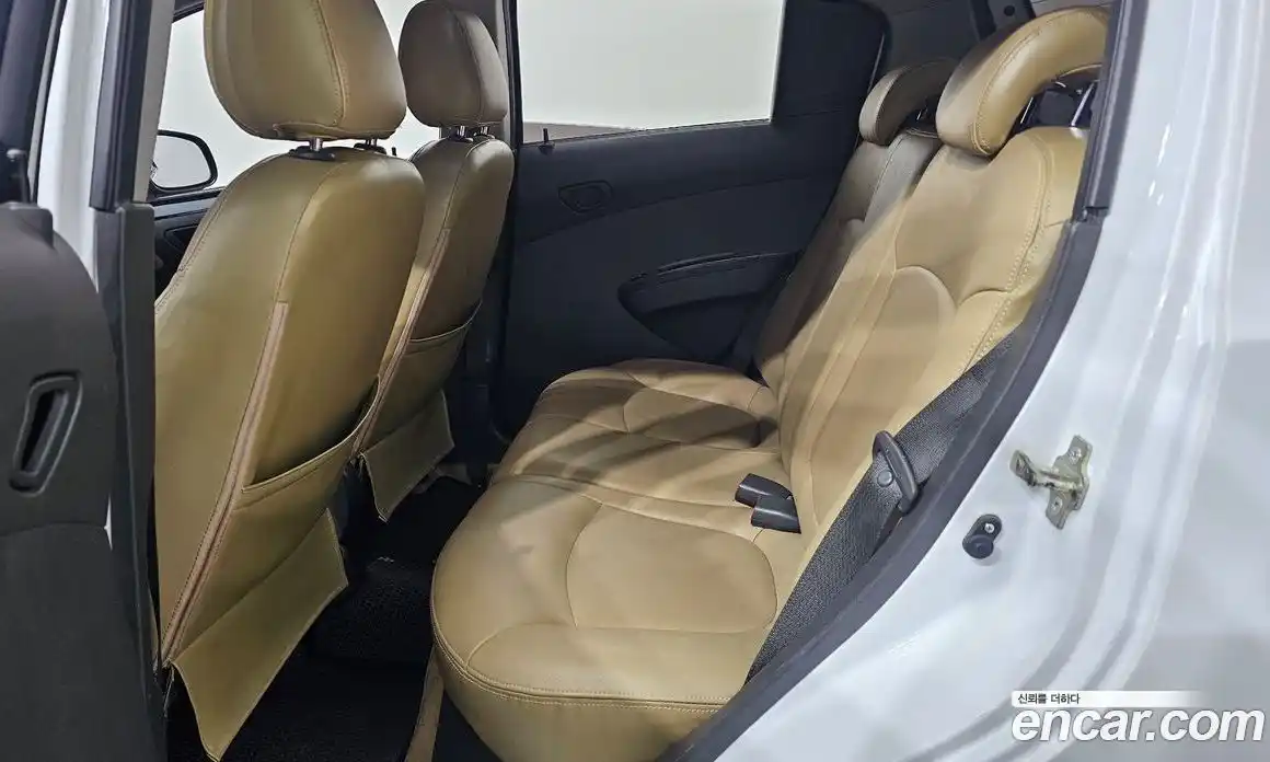 Chevrolet Spark 2012 1.0 Автомат в Москве № 41845, фото 3