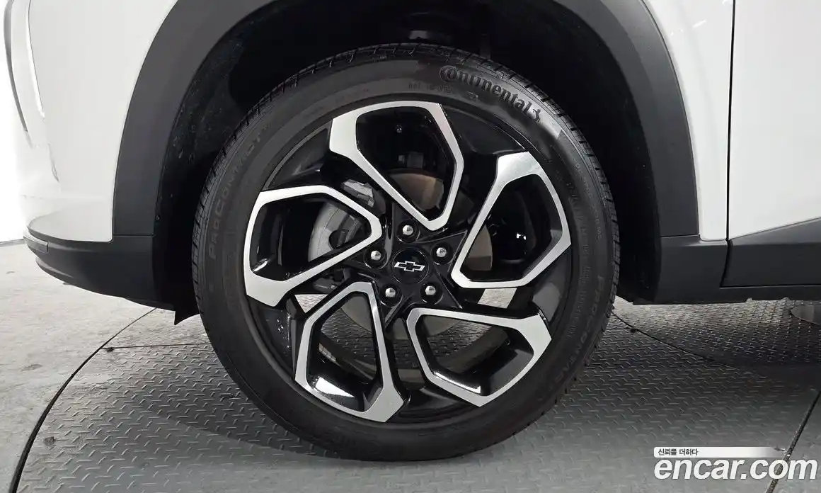 Chevrolet Trax 2025 1.2 Автомат в Москве № 42074, фото 17