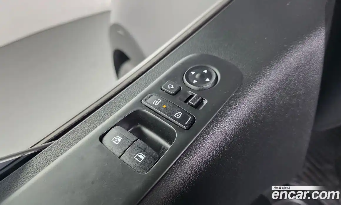 Hyundai Staria 2025 3.5 Автомат в Москве № 42829, фото 12