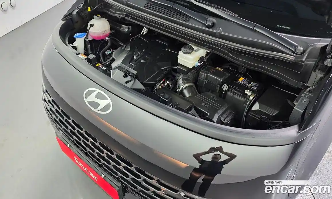 Hyundai Staria 2025 3.5 Автомат в Москве № 42829, фото 6