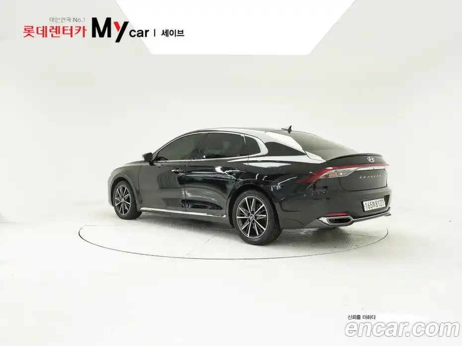 Hyundai Grandeur 2022 3.3 Автомат в Москве № 49770, фото 3