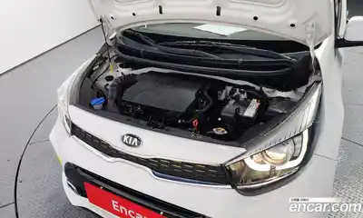 Kia Morning 2018 1.0 Автомат в Москве № 53636, миниатюра 8