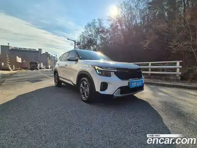 Kia Seltos 2024 1.6 Автомат в Москве № 53937, миниатюра 8