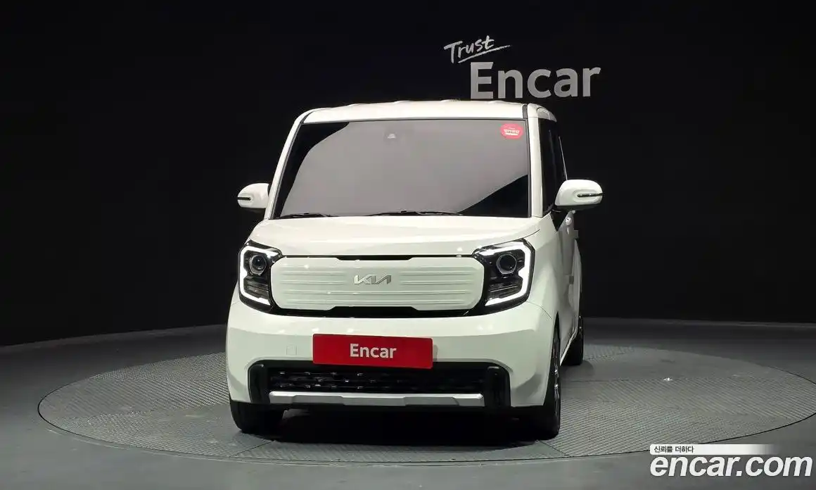 Kia Ray 2023 1.0 Автомат в Москве № 54350, фото 1