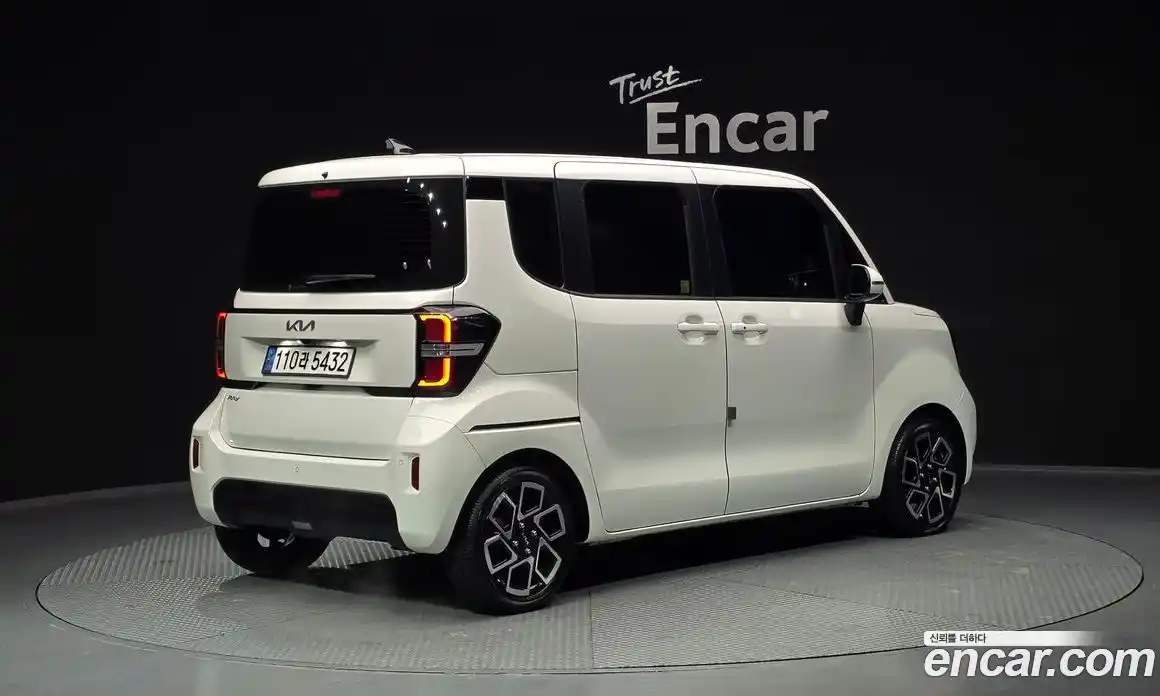 Kia Ray 2023 1.0 Автомат в Москве № 54350, фото 7