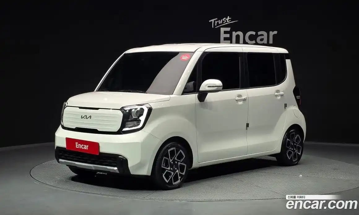 Kia Ray 2023 1.0 Автомат в Москве № 54350, фото 8