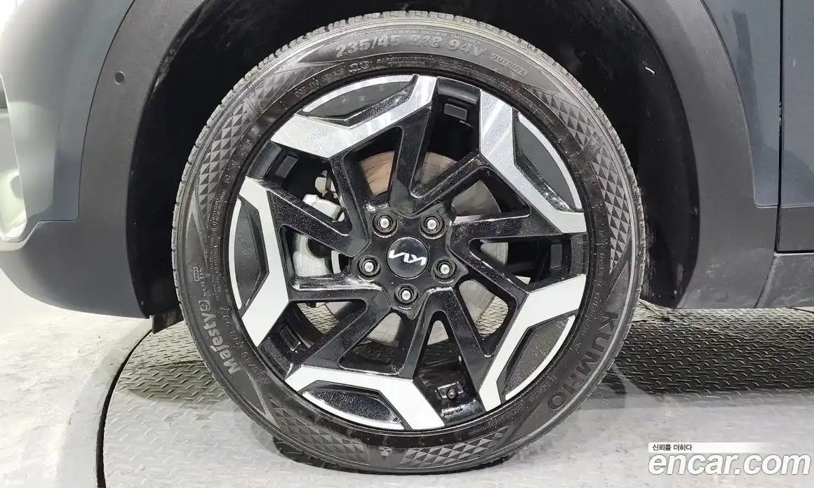 Kia Seltos 2024 1.6 Автомат в Москве № 55867, фото 1