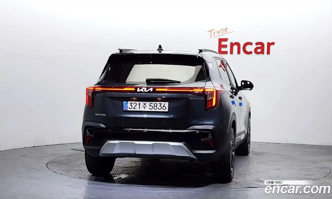 Kia Seltos 2024 1.6 Автомат в Москве № 55867, фото 7