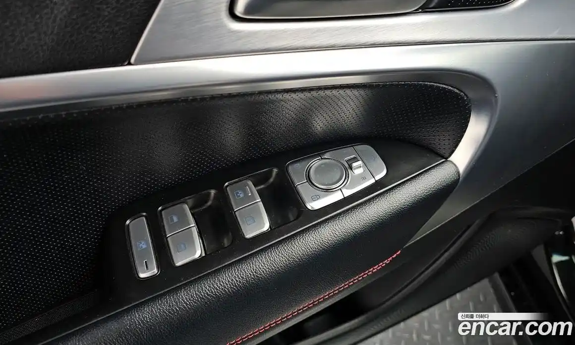 Genesis G70 2019 2.0 Автомат в Москве № 57039, фото 9