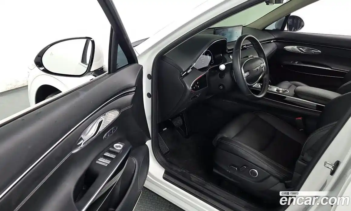 Genesis GV70 2023 2.5 Автомат в Москве № 58050, фото 11