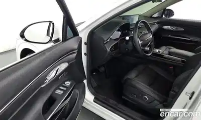 Genesis GV70 2023 2.5 Автомат в Москве № 58050, миниатюра 11