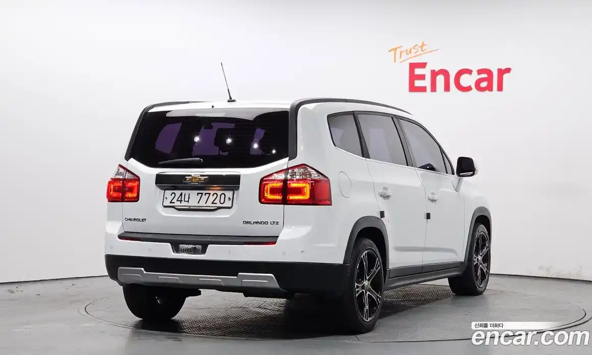 Chevrolet Orlando 2015 2.0 Автомат в Москве № 65866, фото 11