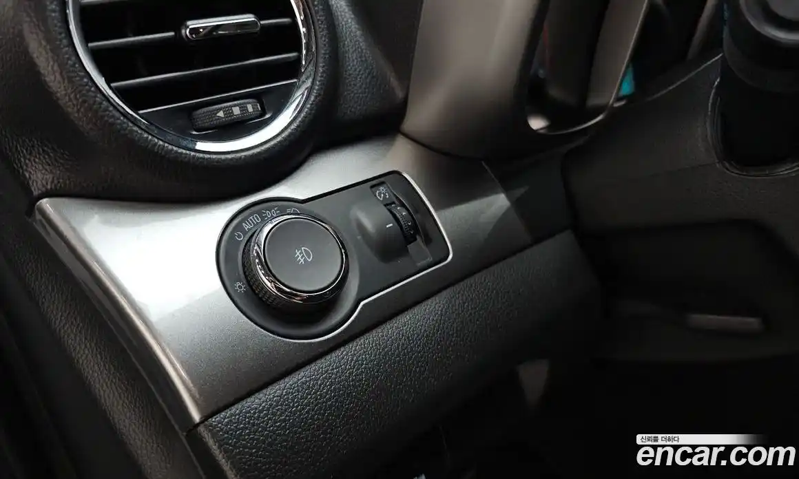 Chevrolet Orlando 2015 2.0 Автомат в Москве № 65866, фото 3