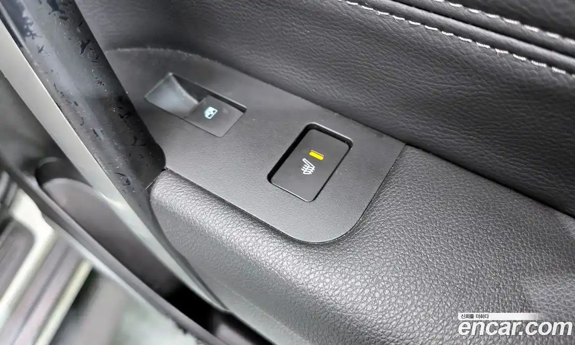 Chevrolet Captiva 2015 2.0 Автомат в Москве № 78954, фото 13