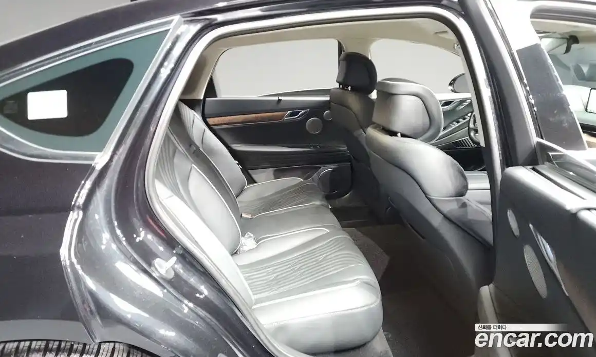 Genesis G80 2022 2.5 Автомат в Москве № 83534, фото 12