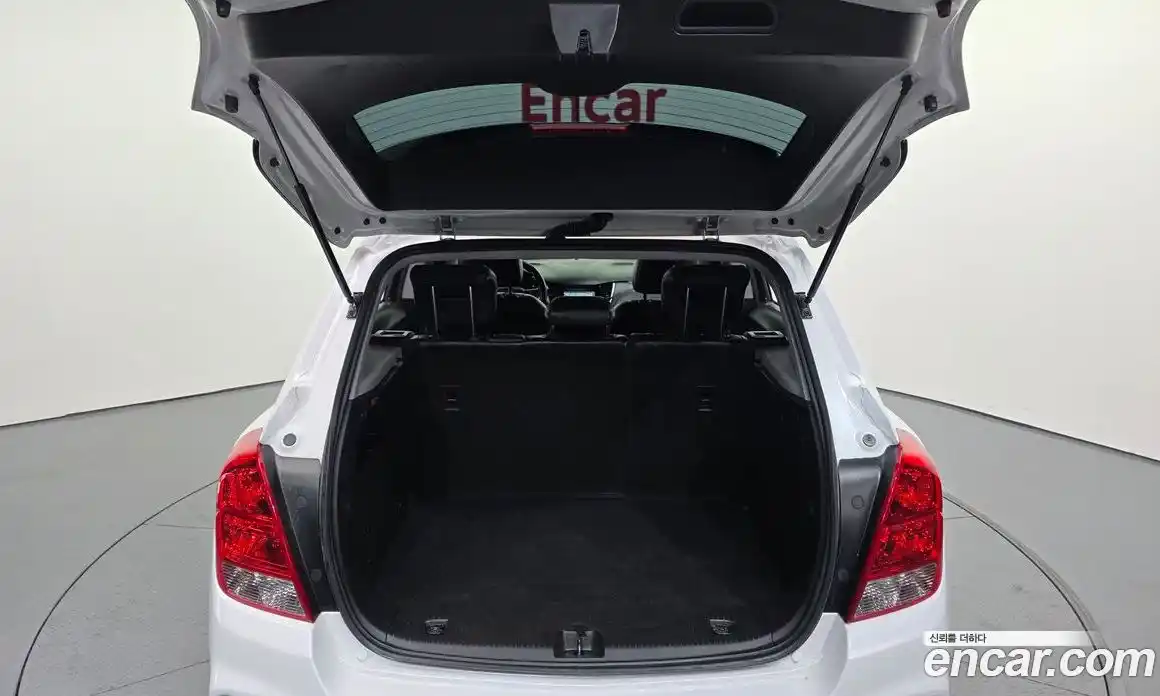 Chevrolet Trax 2019 1.4 Автомат в Москве № 94130, фото 13