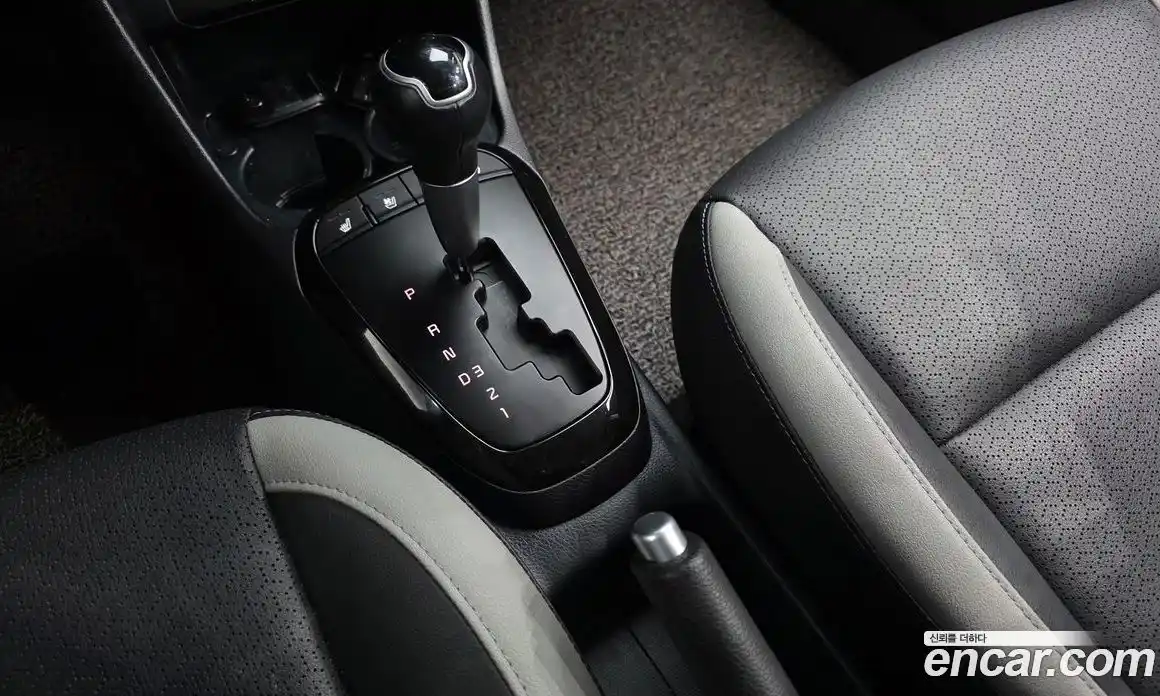 Kia Morning 2021 1.0 Автомат в Москве № 102234, фото 4