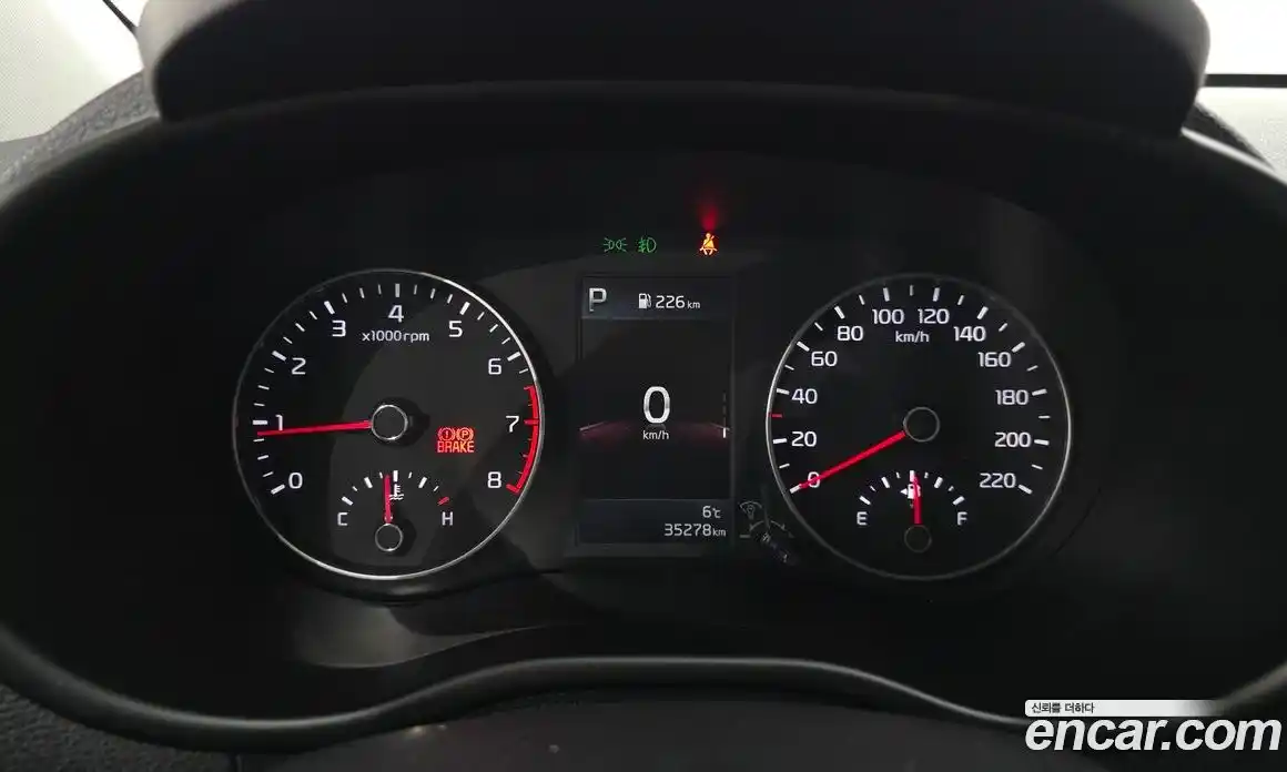 Kia Morning 2021 1.0 Автомат в Москве № 102234, фото 9