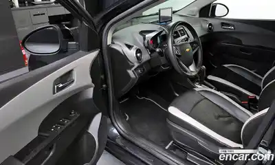 Chevrolet Aveo 2016 1.4 Автомат в Москве № 105133, миниатюра 10