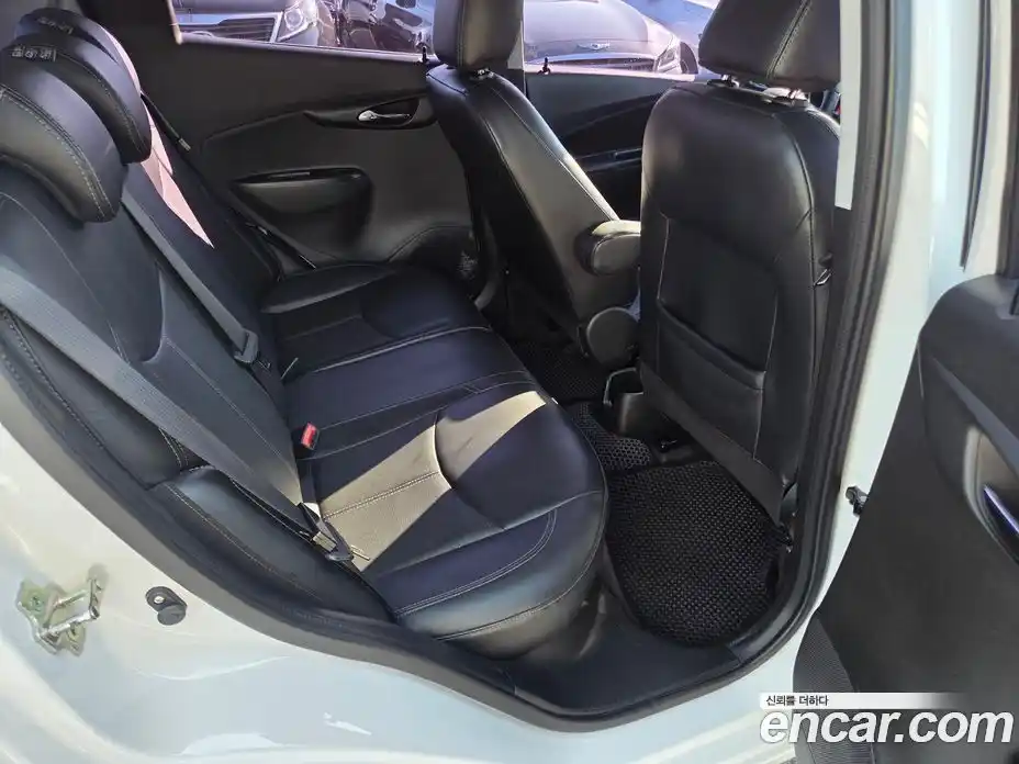 Chevrolet Spark 2017 1.0 Автомат в Москве № 105541, фото 14