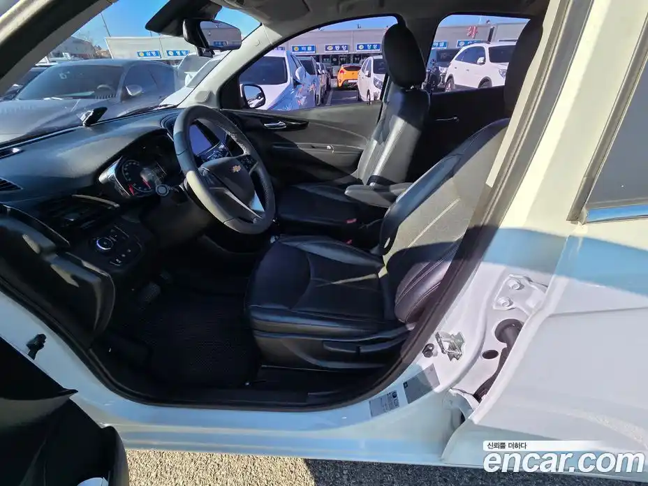 Chevrolet Spark 2017 1.0 Автомат в Москве № 105541, фото 10