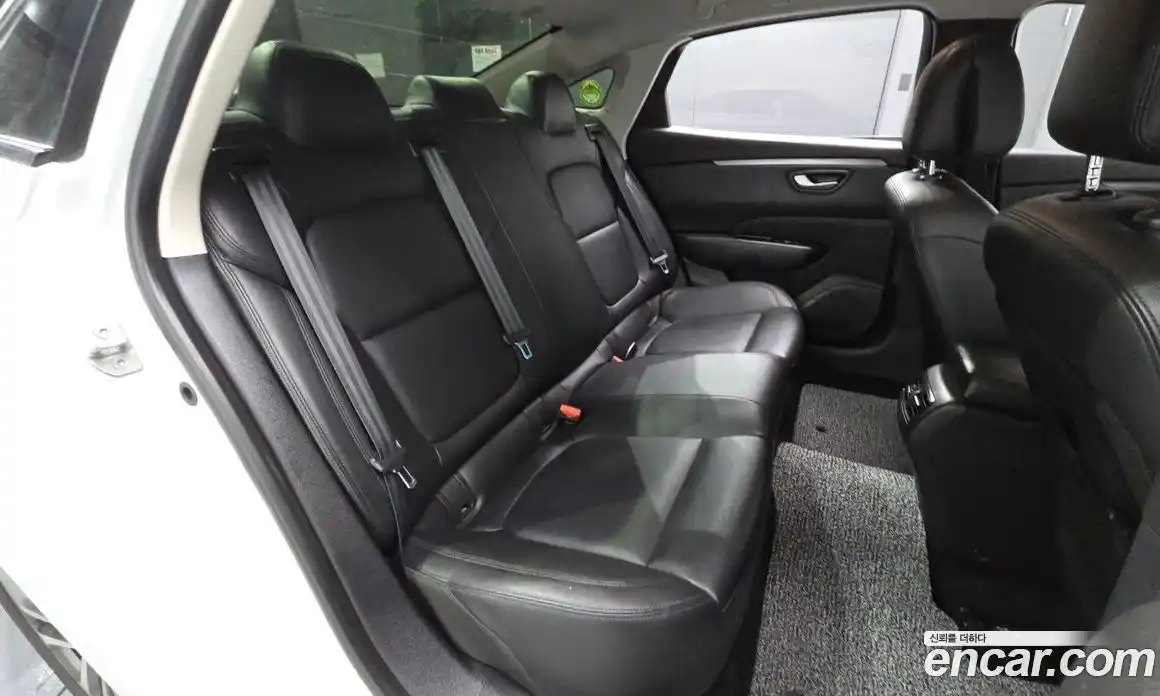 Renault SM6 2022 2.0 Автомат в Москве № 106852, фото 3