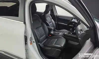 Renault XM3 2023 1.6 Автомат в Москве № 106998, миниатюра 12