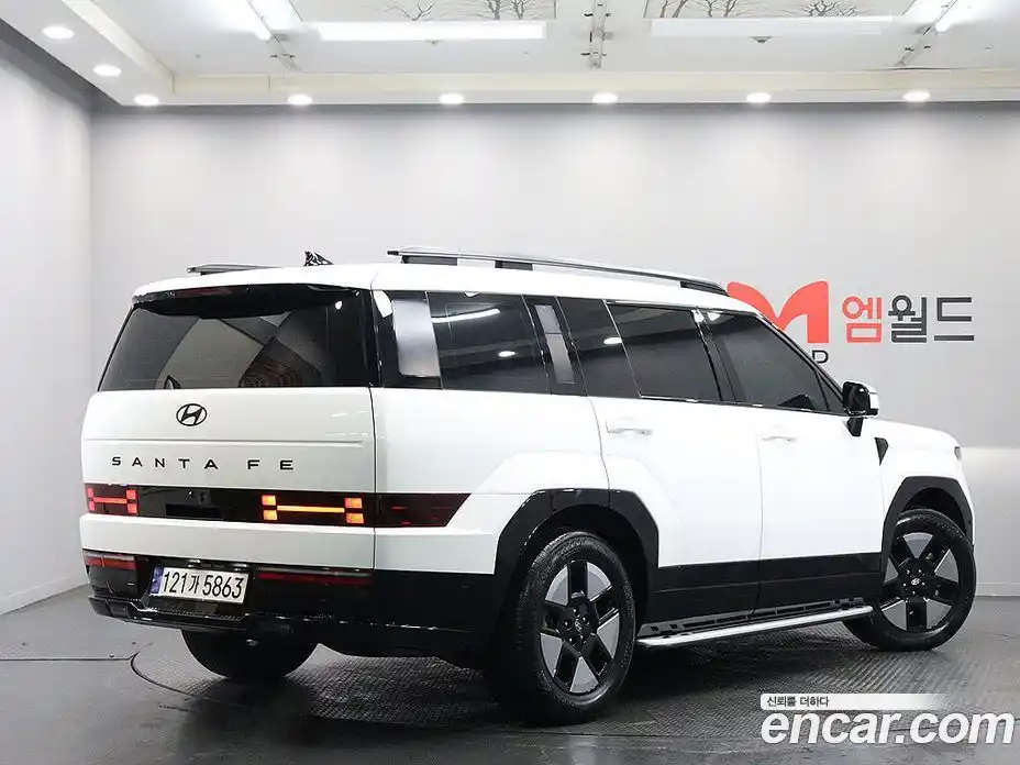 Hyundai Santa Fe 2024 1.6 Автомат в Москве № 107641, фото 3