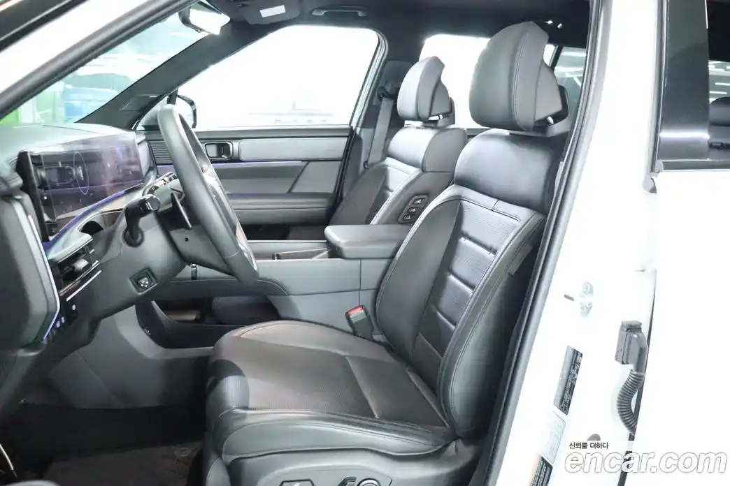 Hyundai Santa Fe 2024 1.6 Автомат в Москве № 107641, фото 7