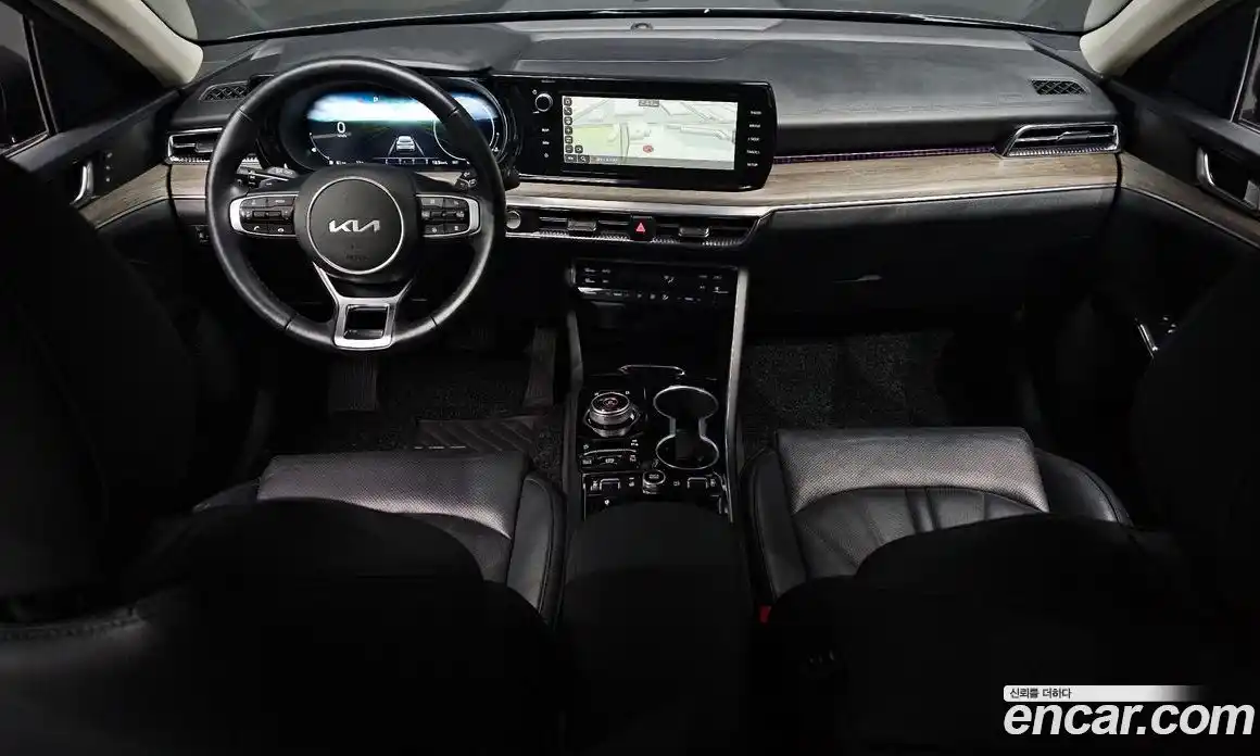 Kia K5 2023 2.0 Автомат в Москве № 107773, фото 3