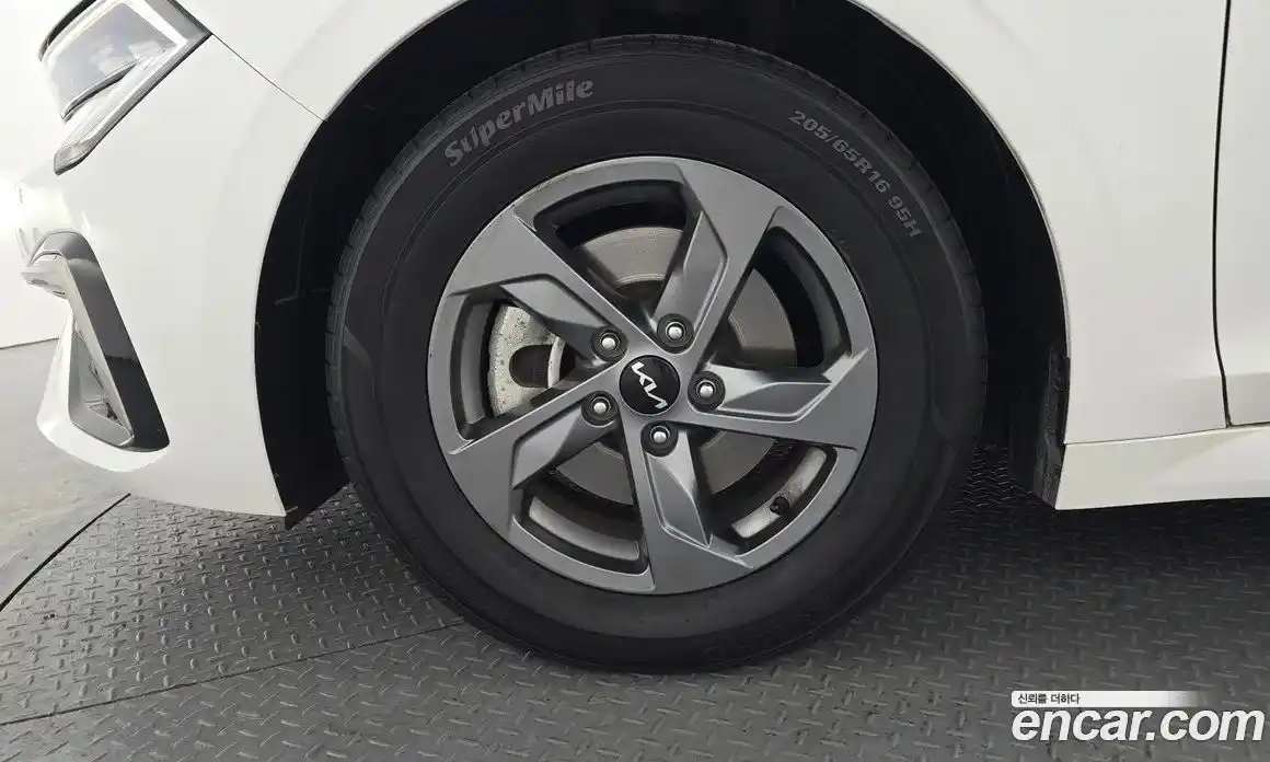 Kia K5 2024 2.0 Автомат в Москве № 107852, фото 15