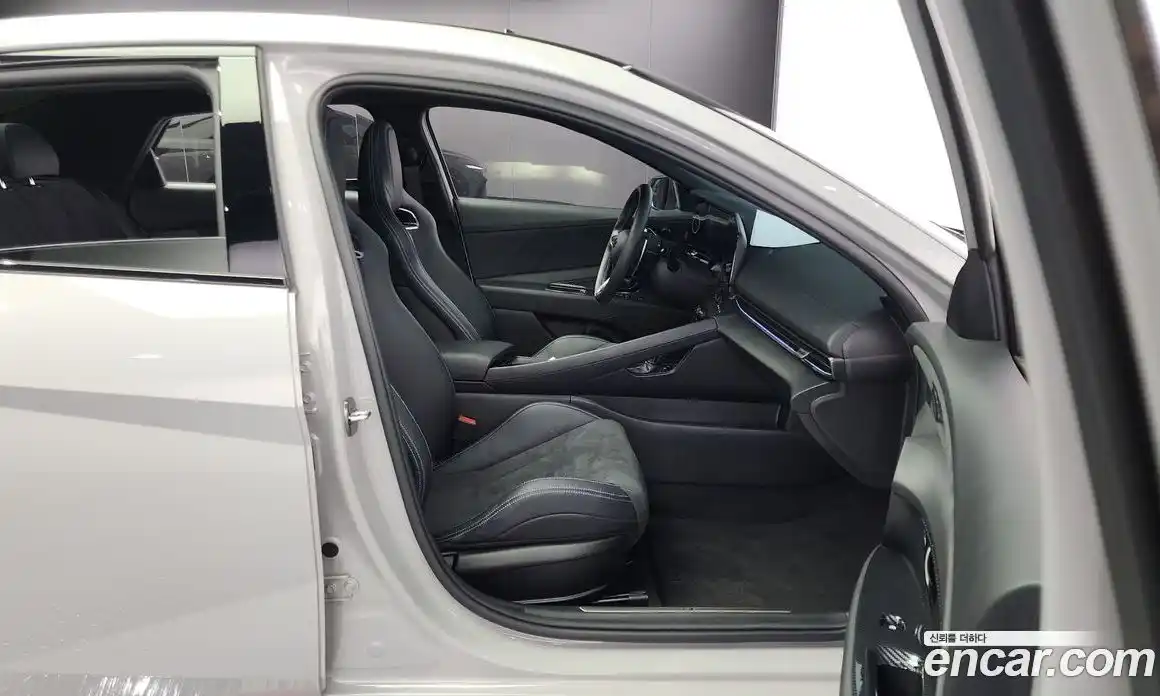 Hyundai Avante 2024 2.0 Автомат в Москве № 108393, фото 5