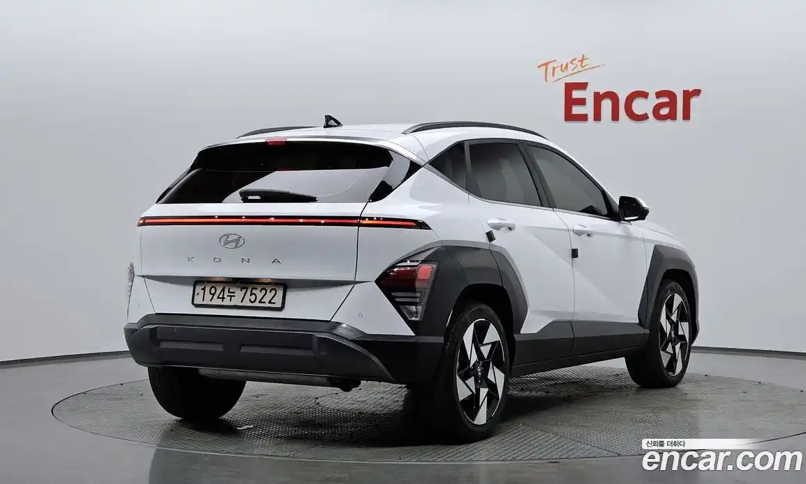 Hyundai Kona 2023 1.6 Автомат в Москве № 108923, фото 15