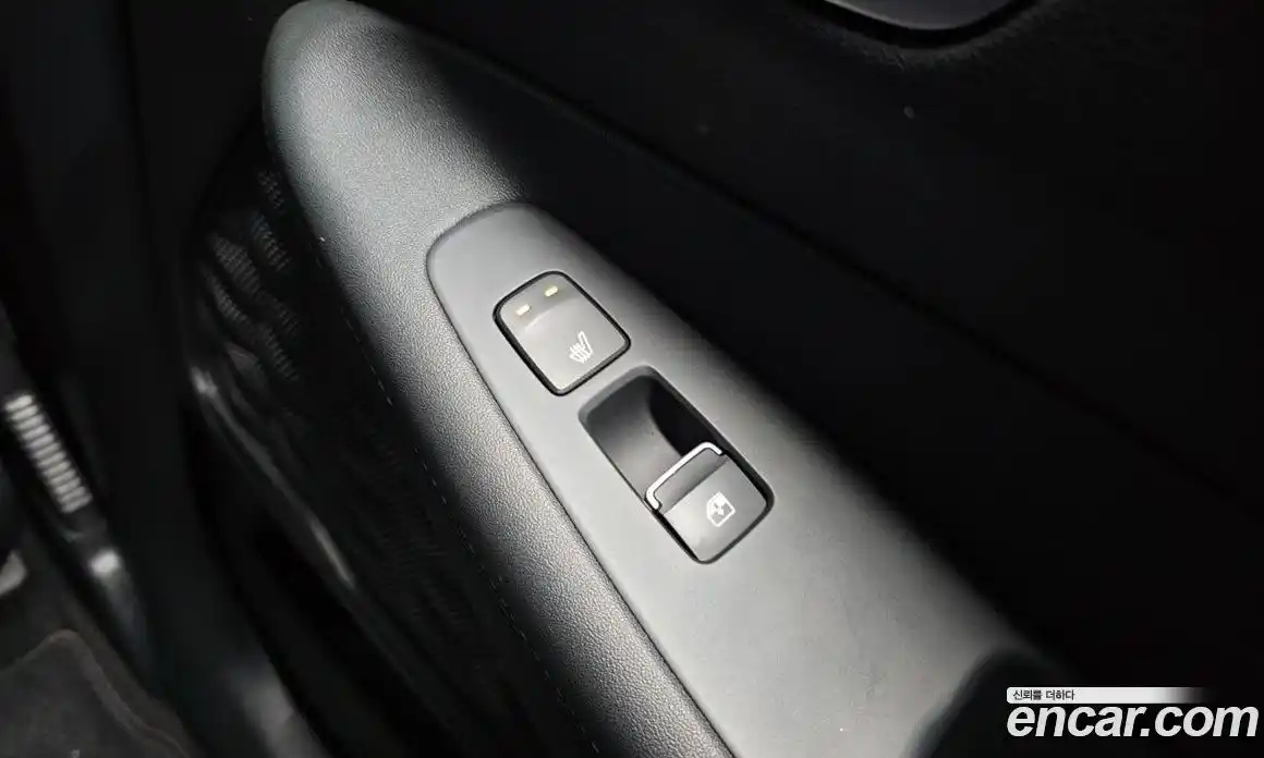 Hyundai Santa Fe 2023 2.5 Автомат в Москве № 109051, фото 6