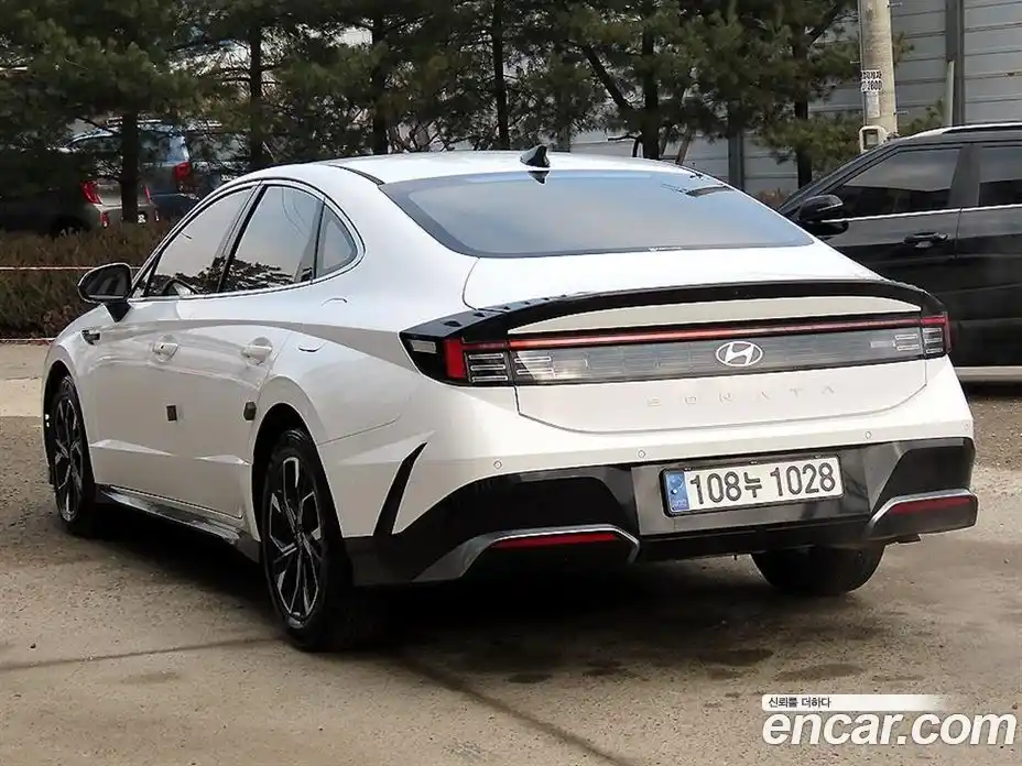 Hyundai Sonata 2024 1.6 Автомат в Москве № 109098, фото 3