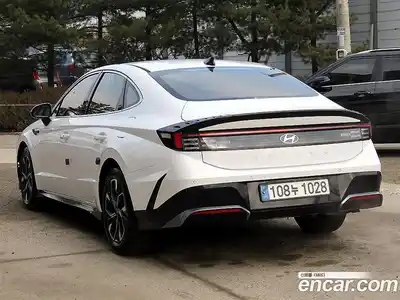 Hyundai Sonata 2024 1.6 Автомат в Москве № 109098, миниатюра 3