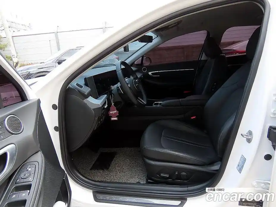 Hyundai Sonata 2024 1.6 Автомат в Москве № 109098, фото 5