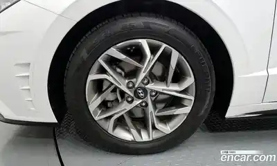 Hyundai Sonata 2022 2.0 Автомат в Москве № 110047, миниатюра 2