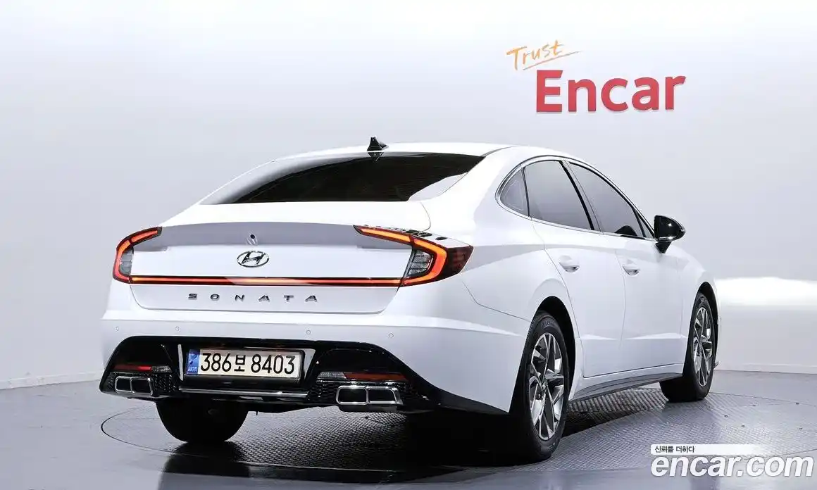 Hyundai Sonata 2022 2.0 Автомат в Москве № 110047, фото 5