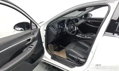 Hyundai Sonata 2022 2.0 Автомат в Москве № 110047, миниатюра 9