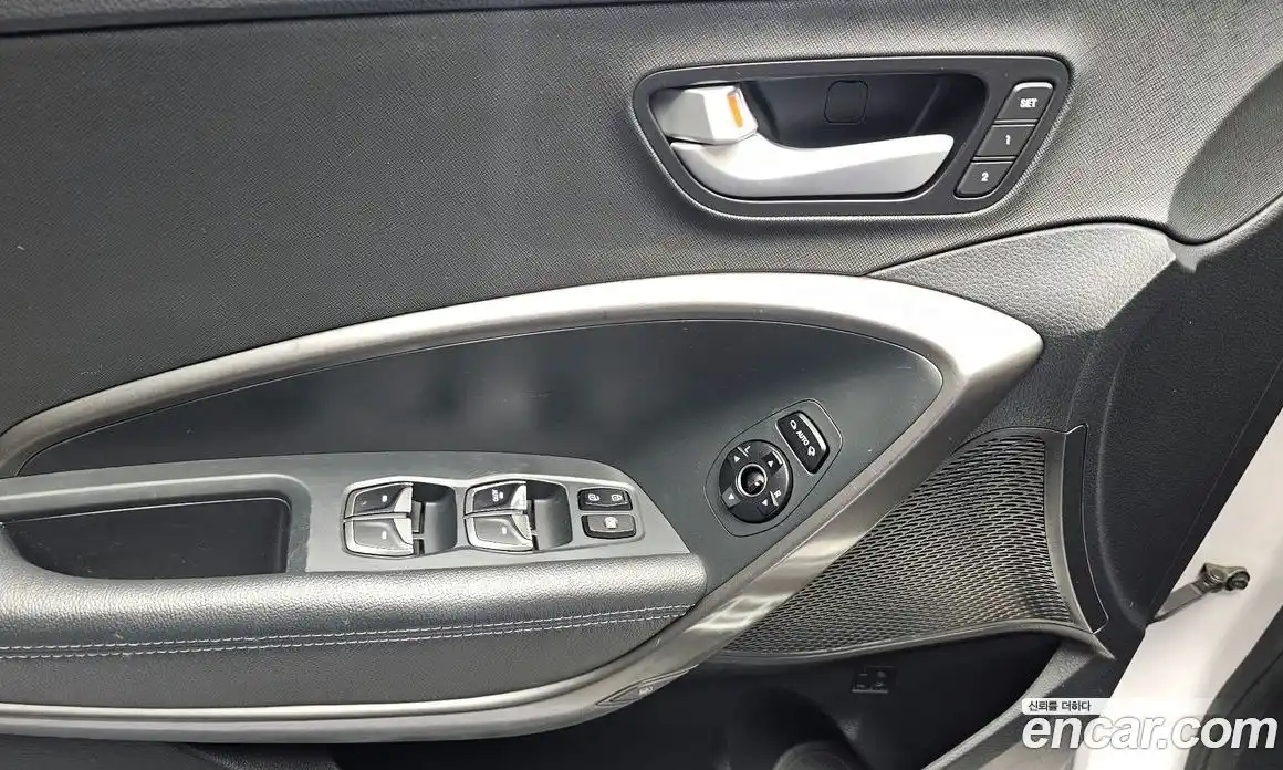 Hyundai Santa Fe 2016 2.0 Автомат в Москве № 111820, фото 8