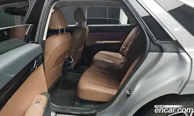 Hyundai Grandeur 2023 2.5 Автомат в Москве № 112826, миниатюра 4