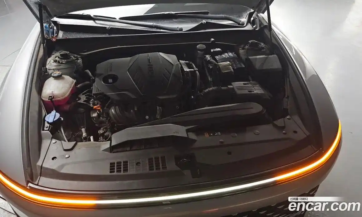 Hyundai Grandeur 2023 2.5 Автомат в Москве № 112826, фото 6