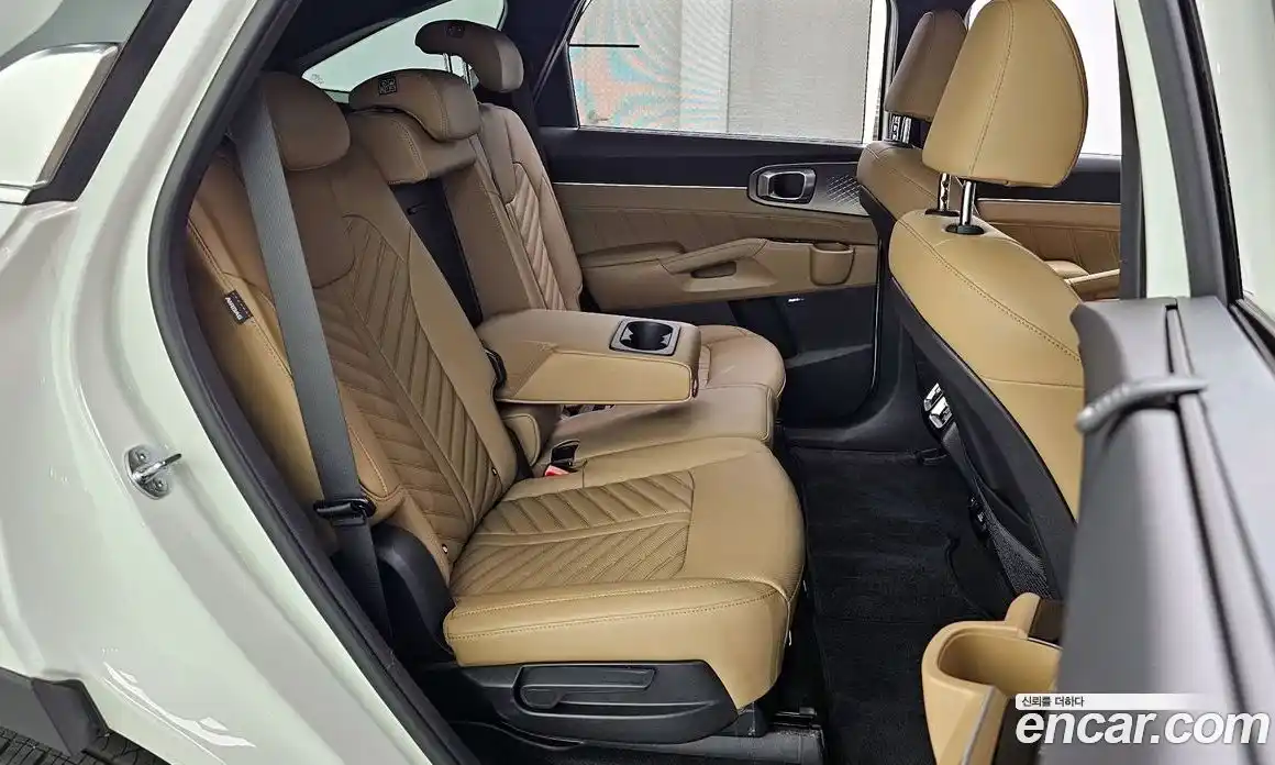 Kia Sorento 2024 1.6 Автомат в Москве № 113415, фото 5