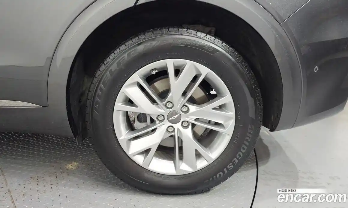 Genesis GV70 2022 2.5 Автомат в Москве № 118222, фото 20