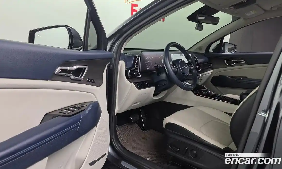 Kia Sportage 2023 1.6 Автомат в Москве № 119222, фото 11