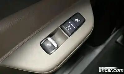 Kia Canival 2025 2.2 Автомат в Москве № 120349, миниатюра 4